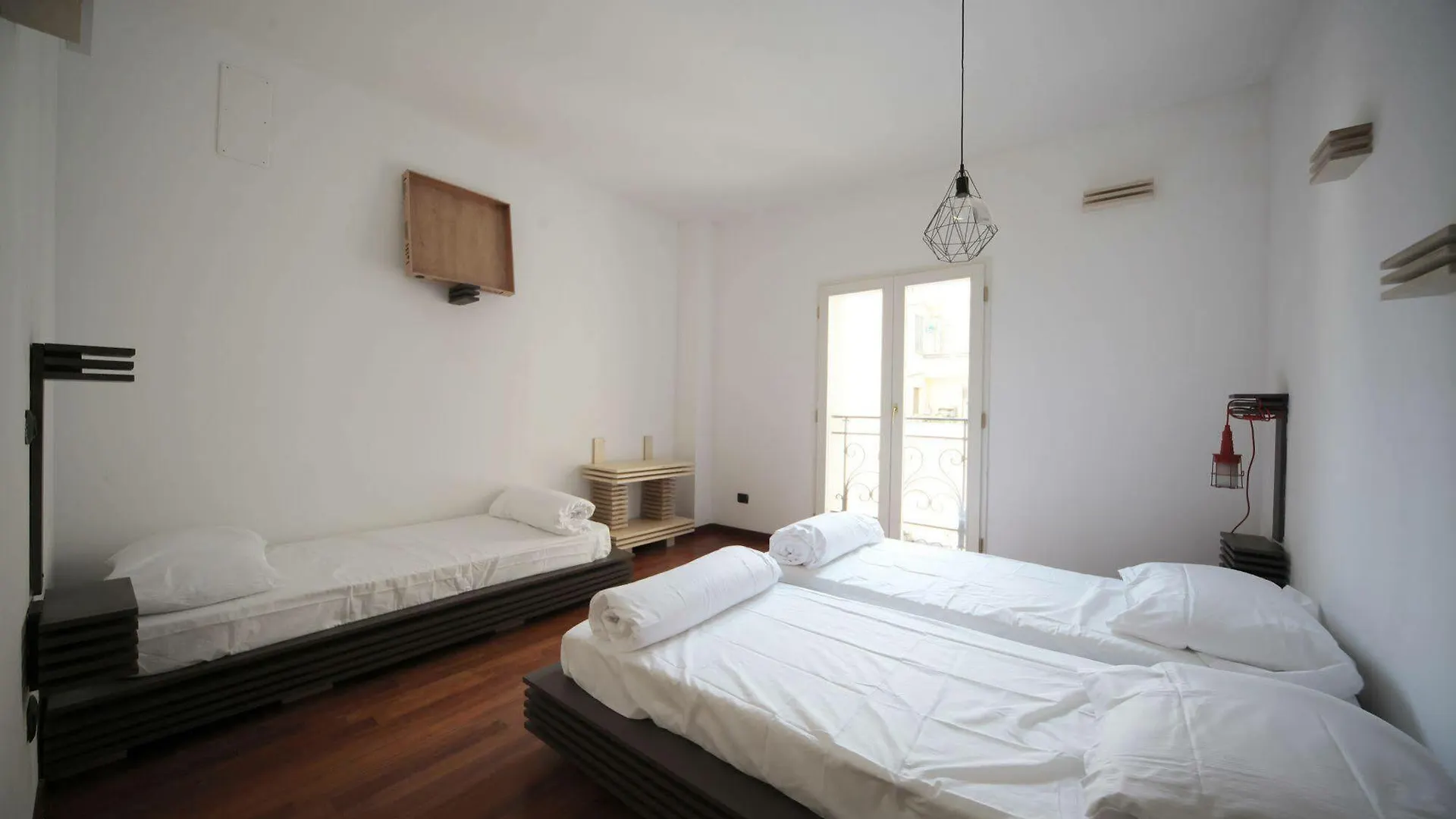 Dopa Hostel Bologna 0*,  Olaszország