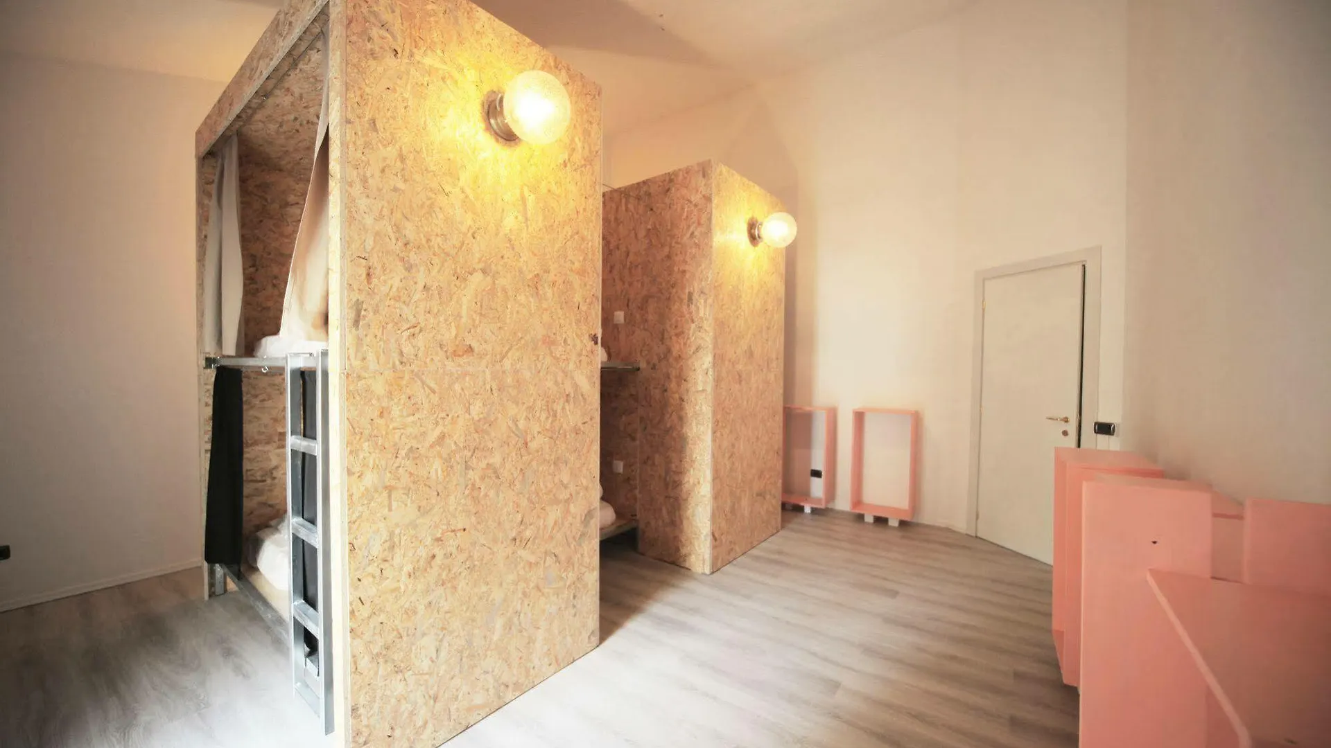 Dopa Hostel Bologna