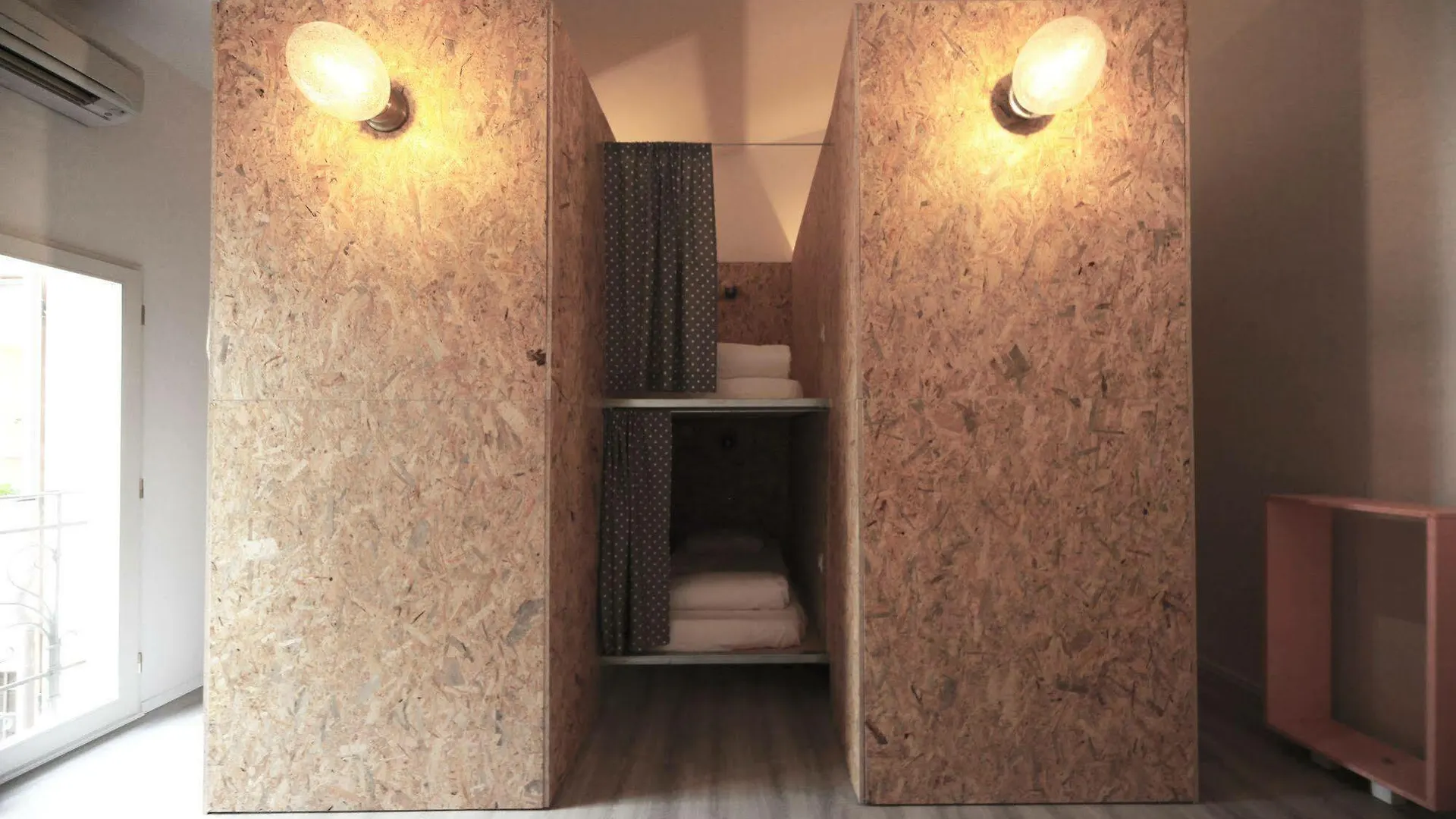 Dopa Hostel Bologna 0*,  Italien